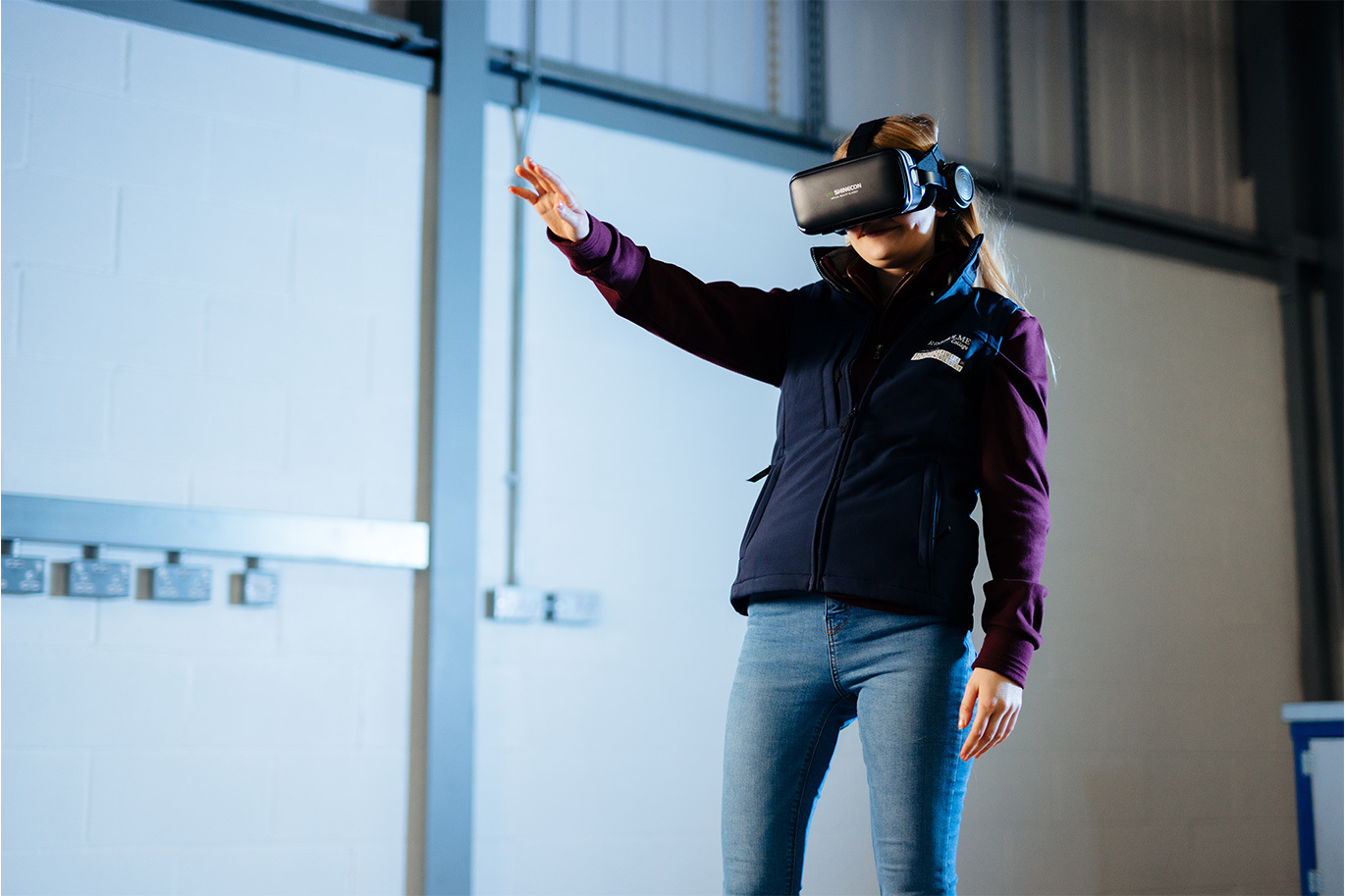 Student wearing VR set