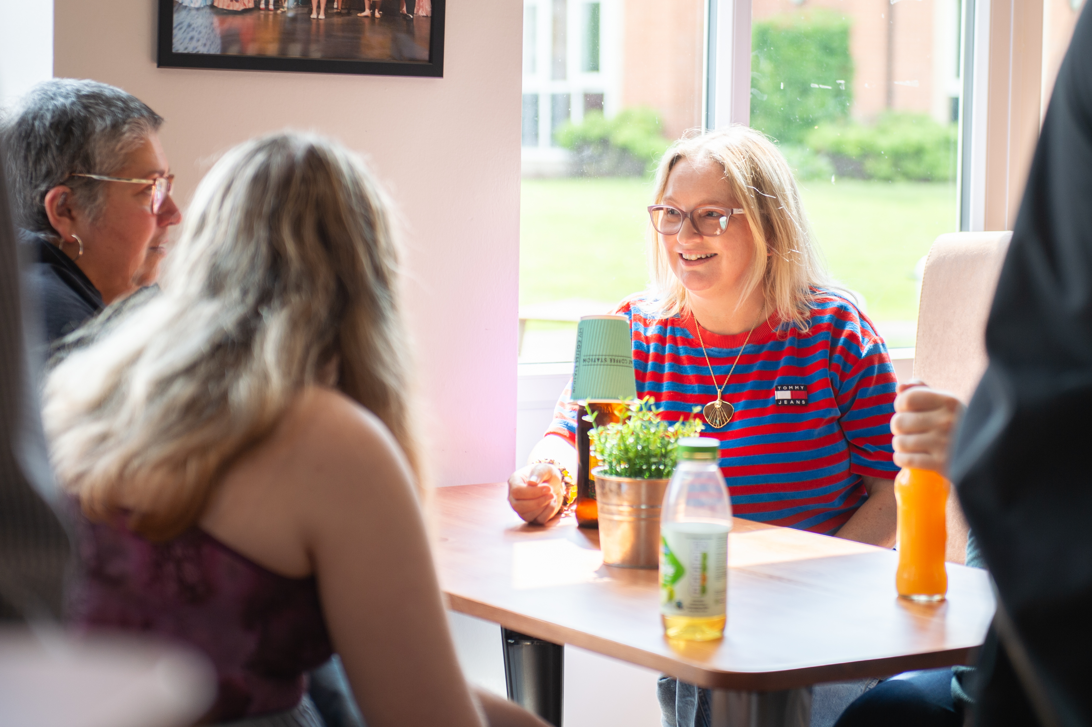 Students in the Student Union bar at Lincoln Bishop University